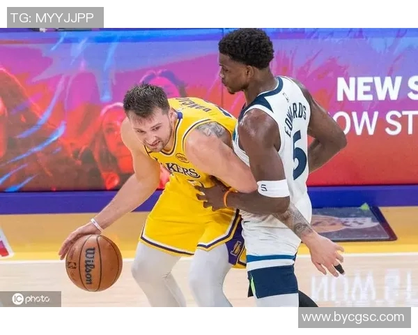 洛杉矶的王！东契奇单节21分全场49+11+8湖人擒森林狼获赛季首胜